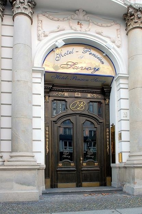 فندق بينسيون سافوي