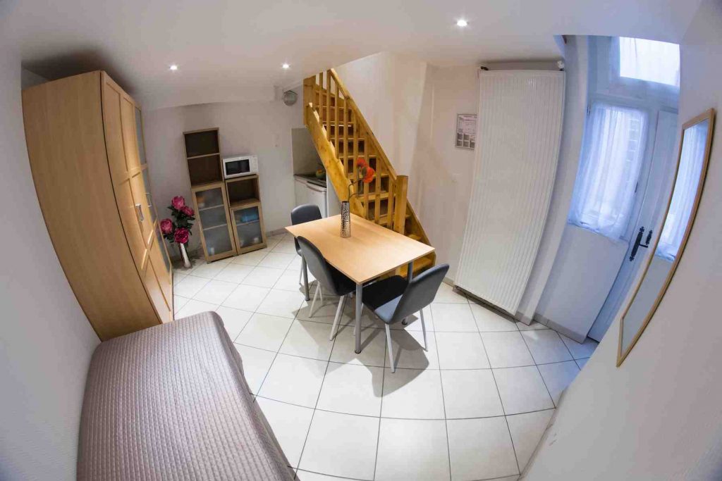 فندق دو لورلوج باريس