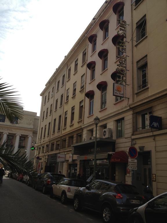 فندق دو سود فيو بور