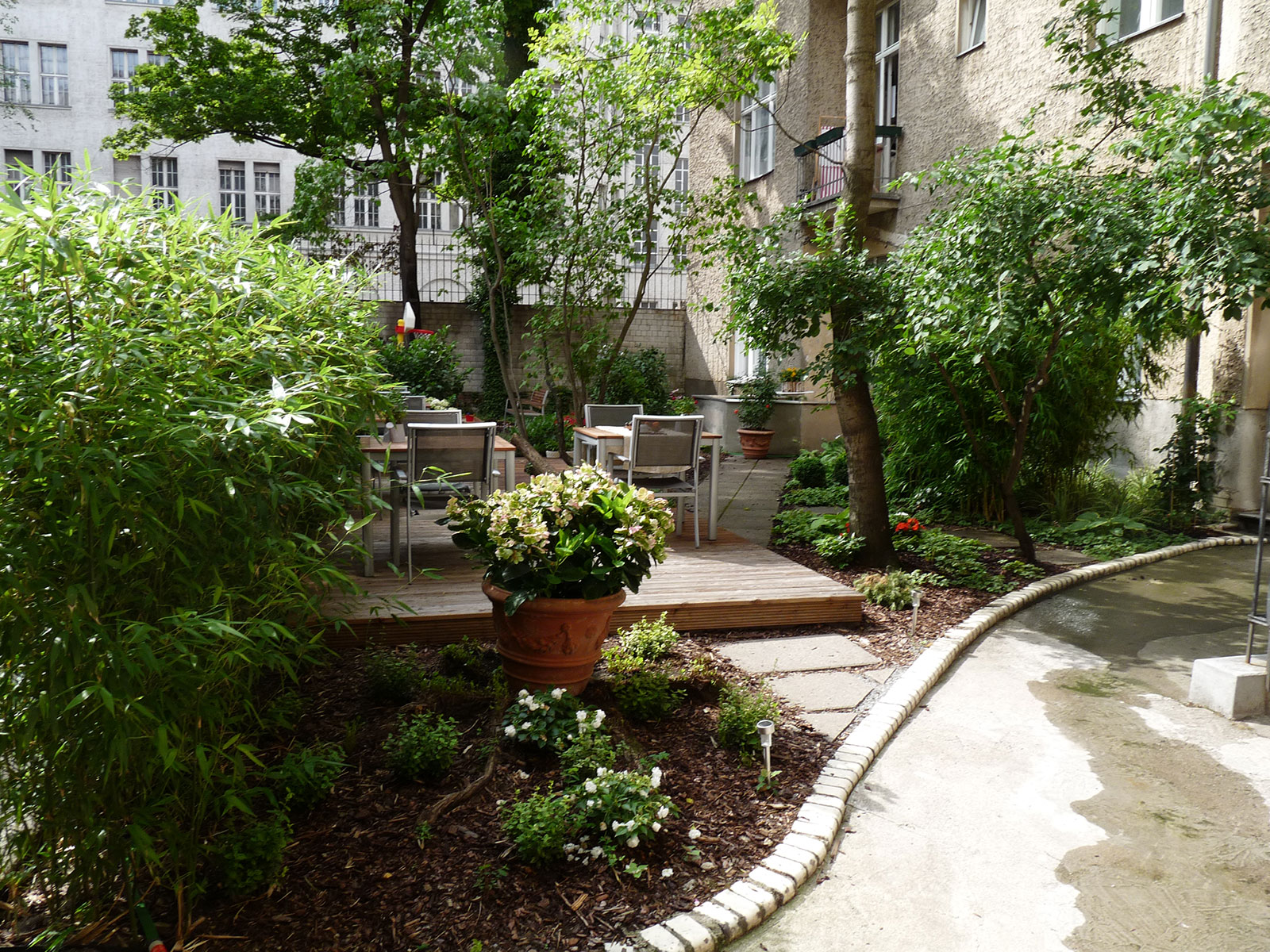 فندق إلبا ام كورفورشتيندام