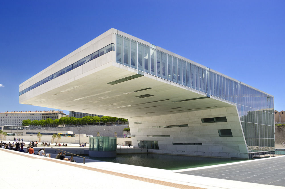 ميركيور مرسيليا سنتر برادو فيلودروم