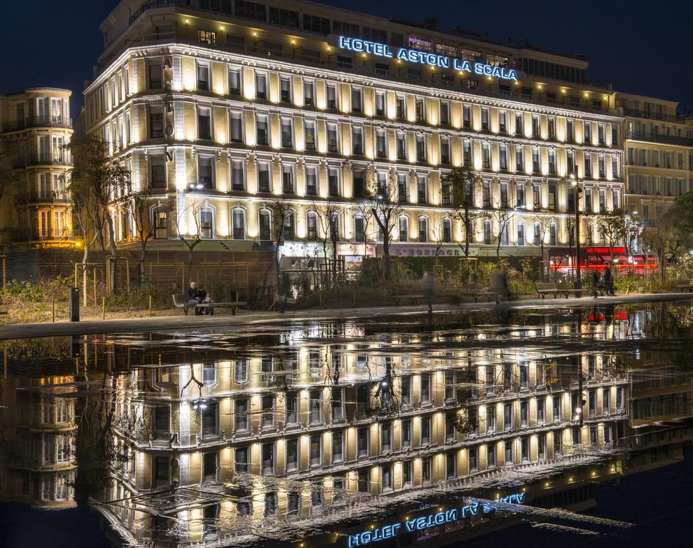 فندق استون لا سكالا 