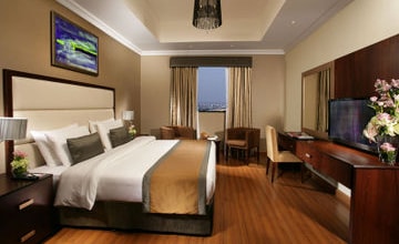 Ramada Hotel and Suites Ajman